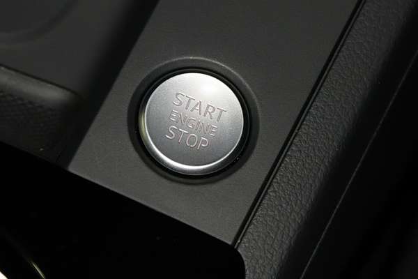 2023 Audi A4 45 TFSI S line B9