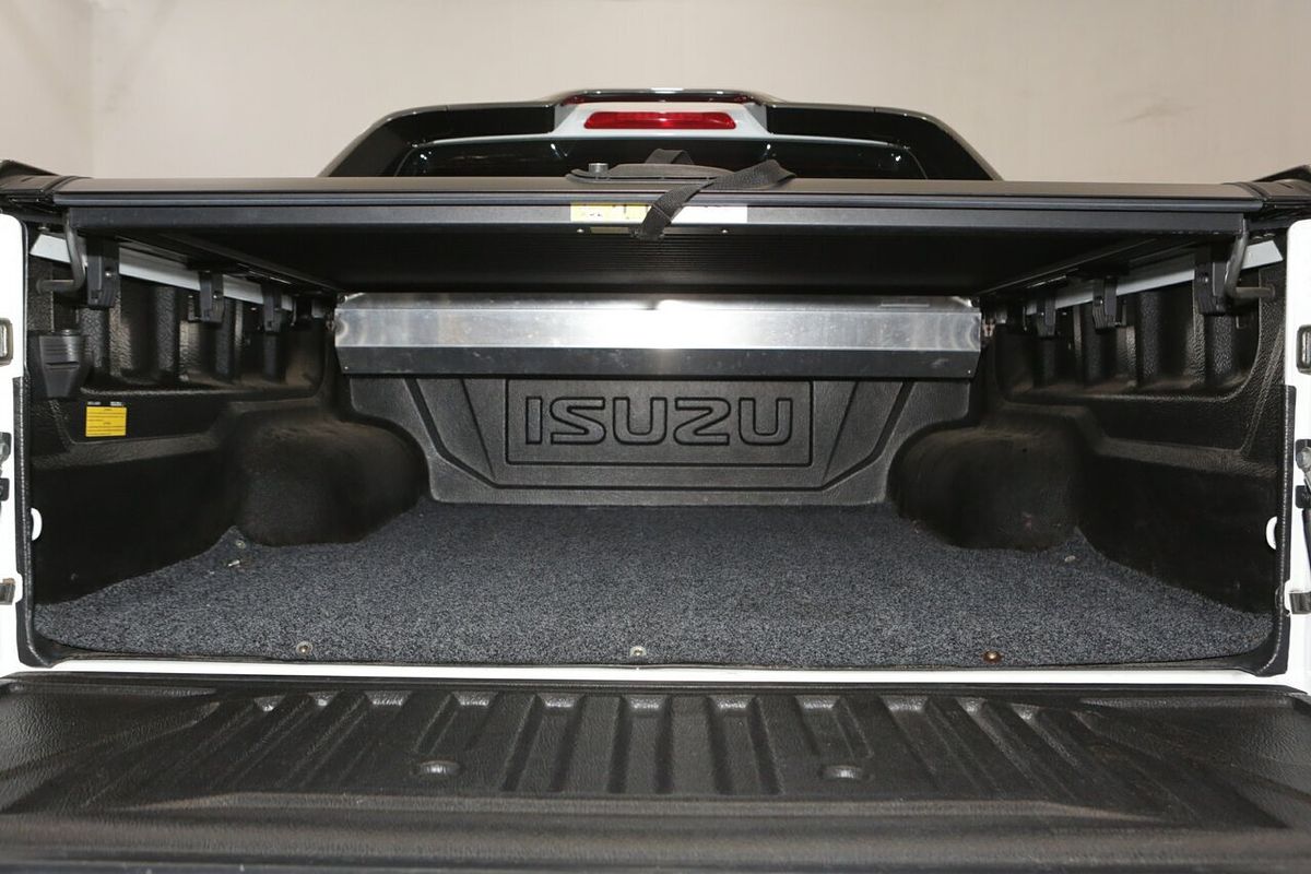 2021 Isuzu D-MAX X-TERRAIN 4X4
