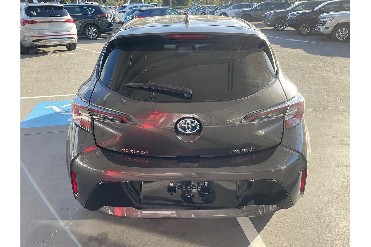 2022 Toyota Corolla Ascent Sport Hybrid ZWE211R