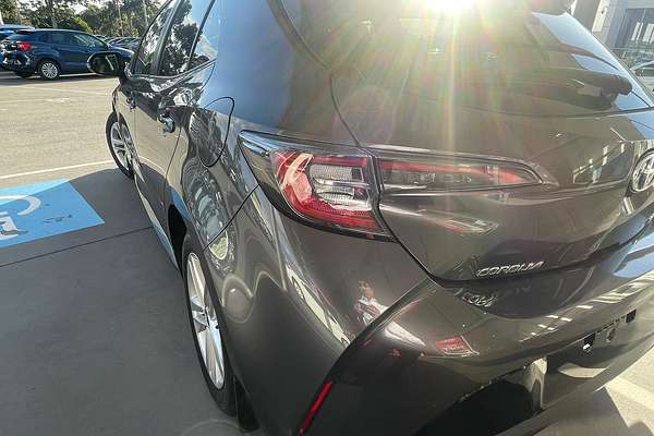 2022 Toyota Corolla Ascent Sport Hybrid ZWE211R