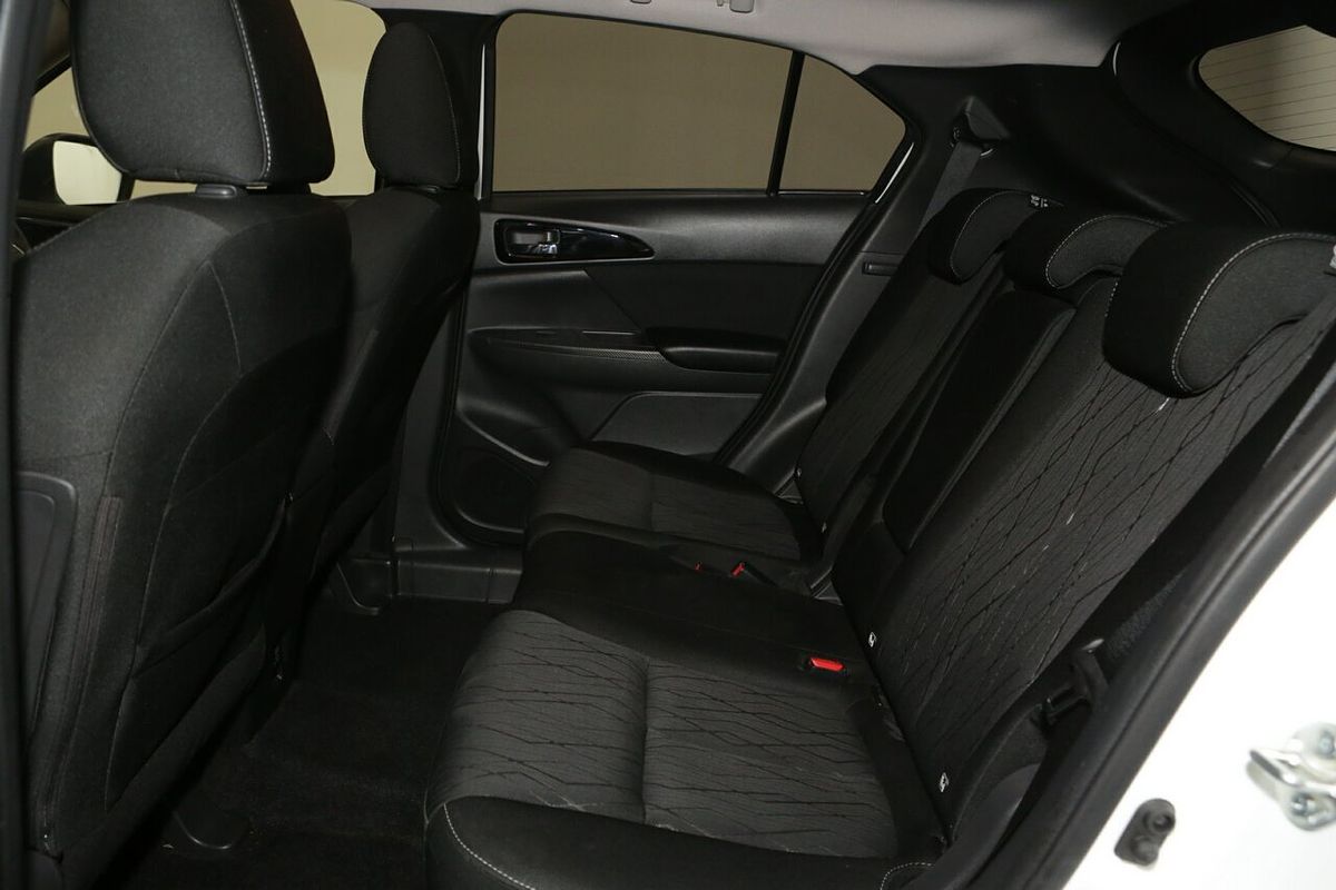 2018 Mitsubishi Eclipse Cross LS YA