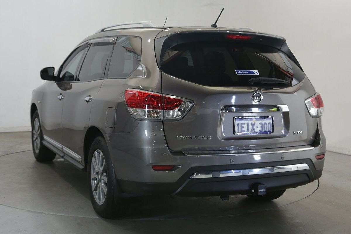 2013 Nissan Pathfinder ST-L R52