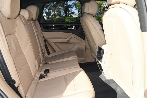 2019 Porsche Cayenne 9YA