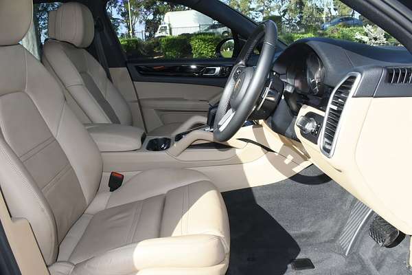 2019 Porsche Cayenne 9YA