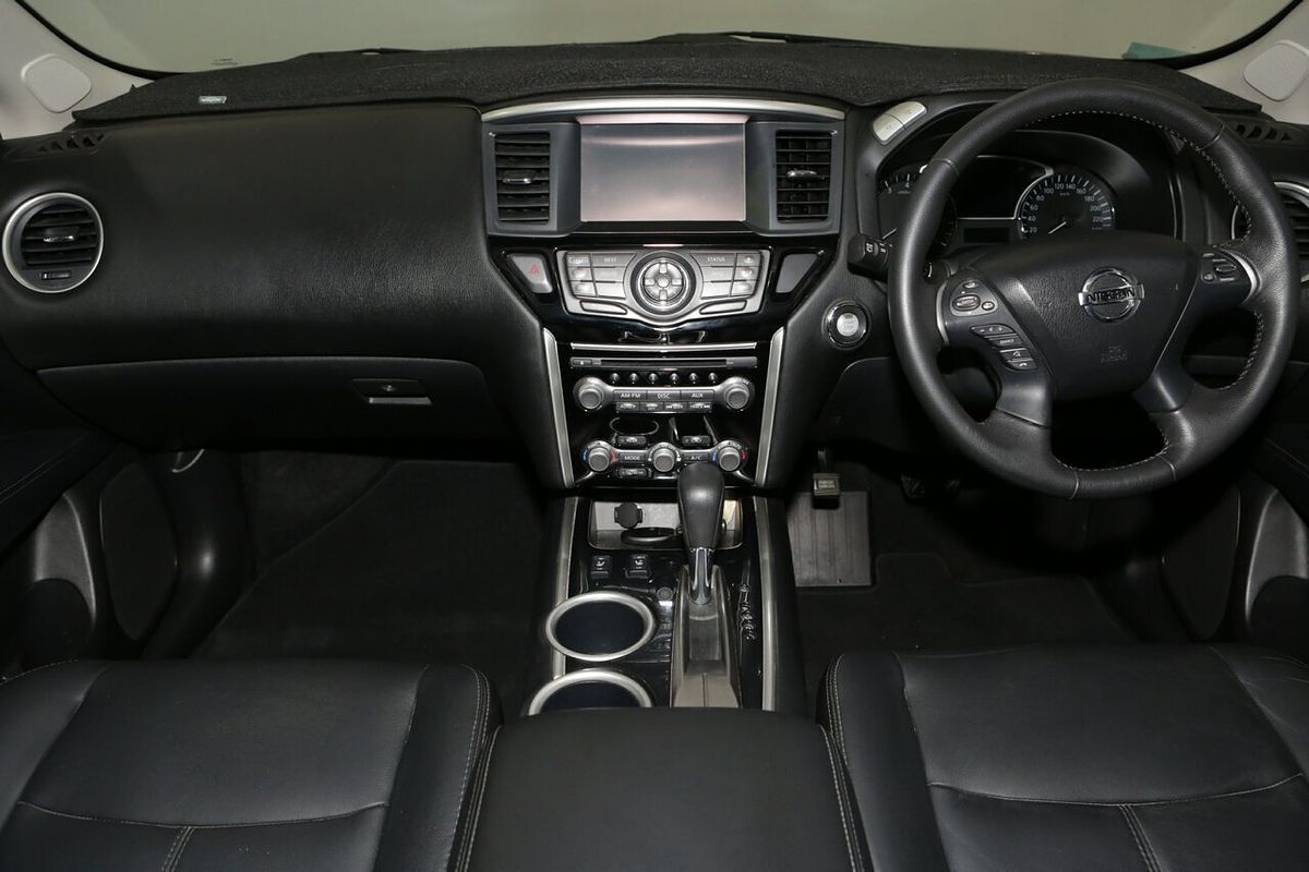 2013 Nissan Pathfinder ST-L R52