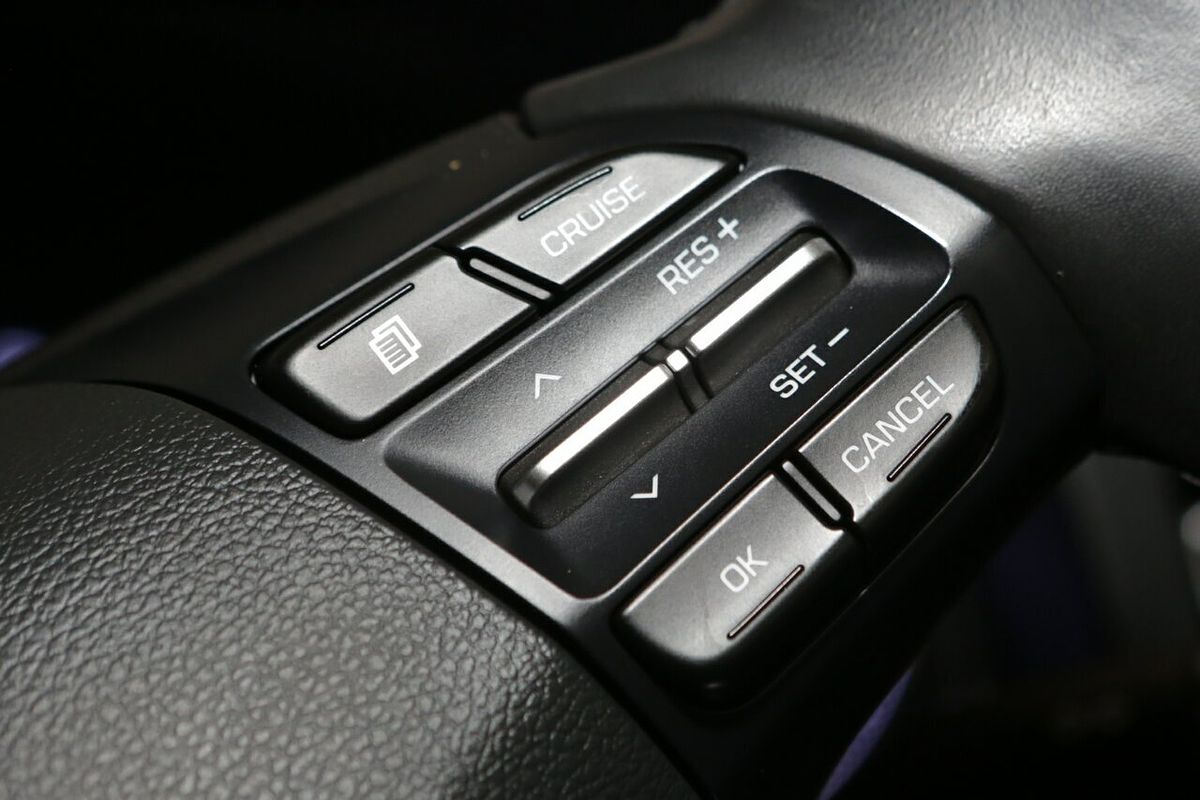 2020 Hyundai Elantra Active AD.2