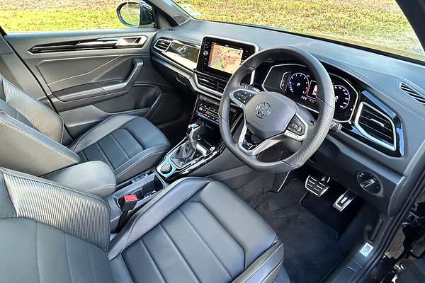 2025 Volkswagen T-Roc 140TSI R-Line D11