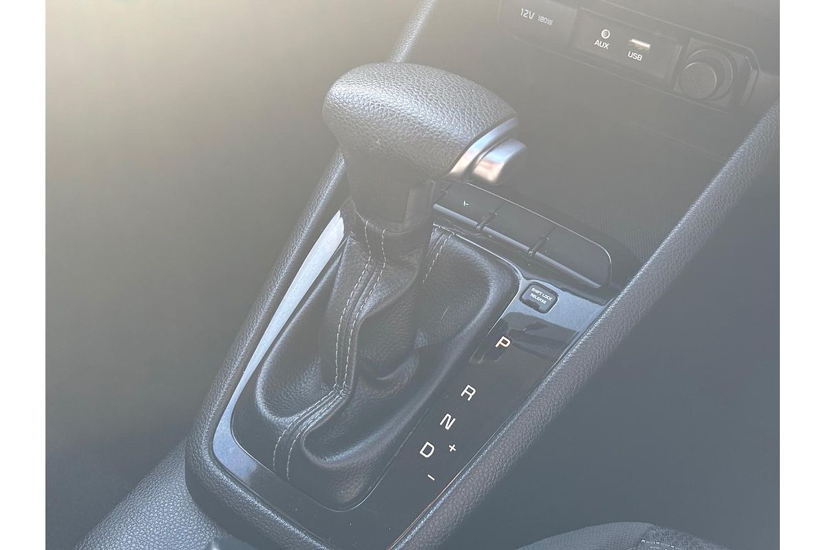 2017 Kia Rio S YB