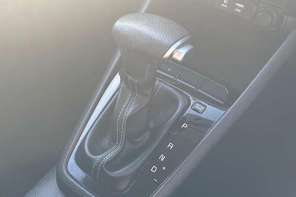 2017 Kia Rio S YB