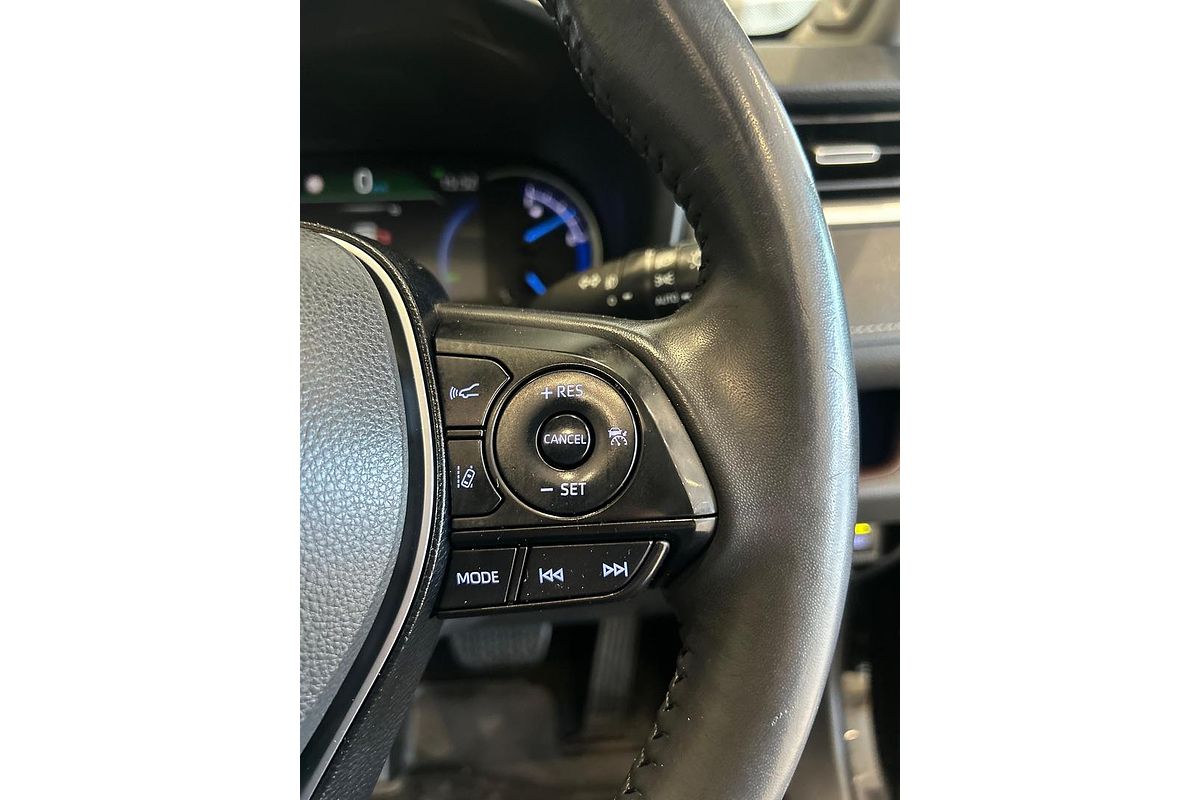 2020 Toyota RAV4 Cruiser AXAH54R