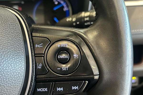 2020 Toyota RAV4 Cruiser AXAH54R