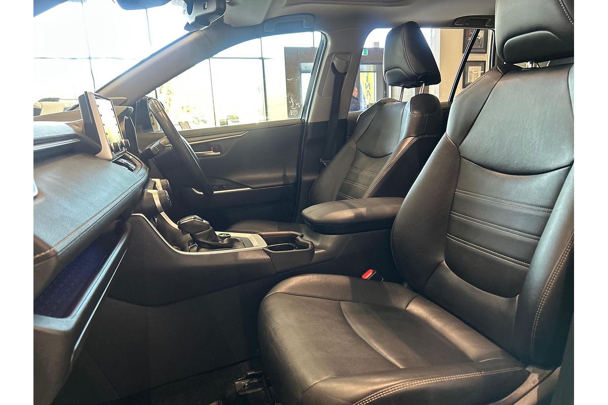 2020 Toyota RAV4 Cruiser AXAH54R