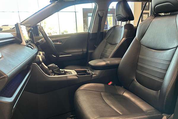 2020 Toyota RAV4 Cruiser AXAH54R