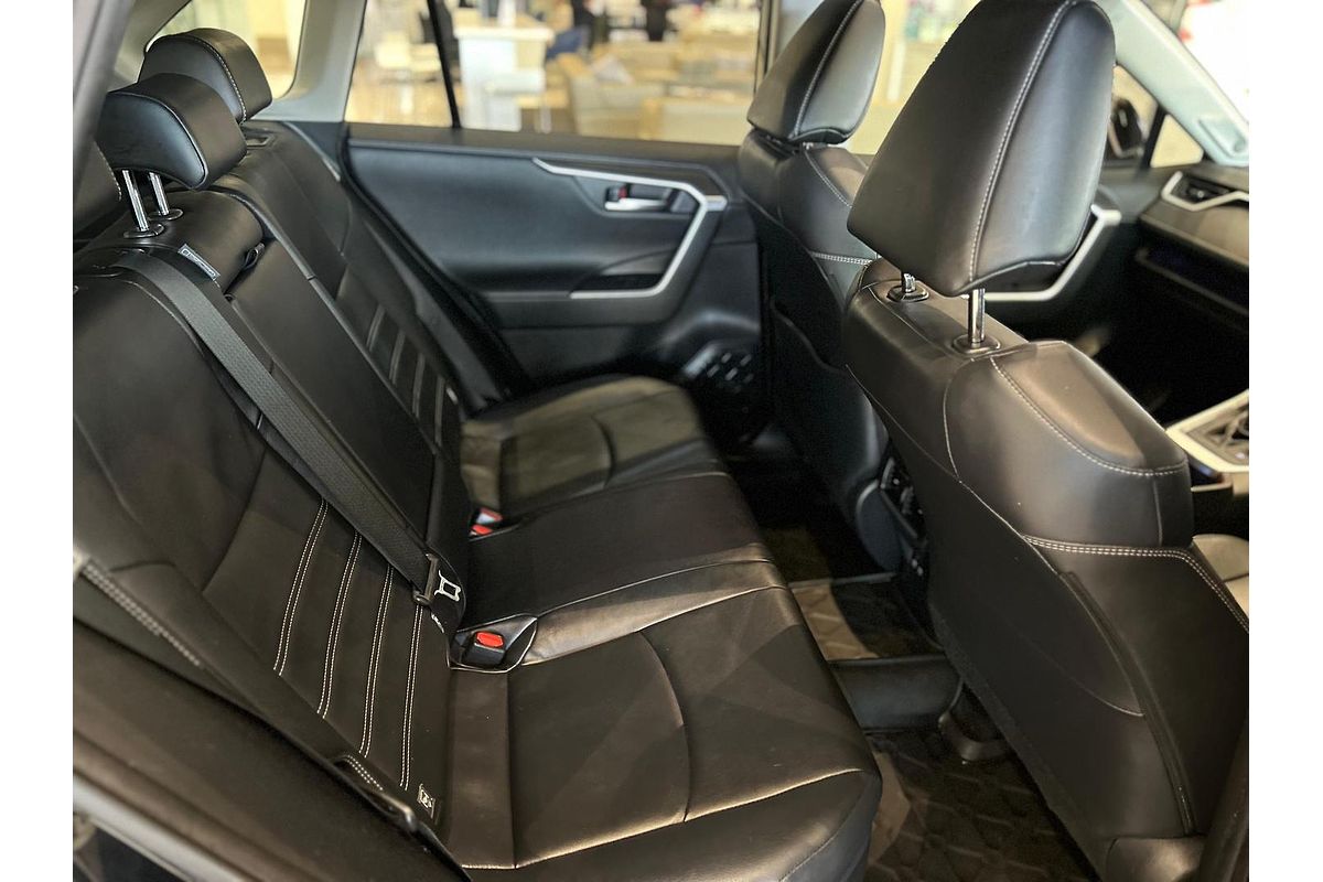 2020 Toyota RAV4 Cruiser AXAH54R