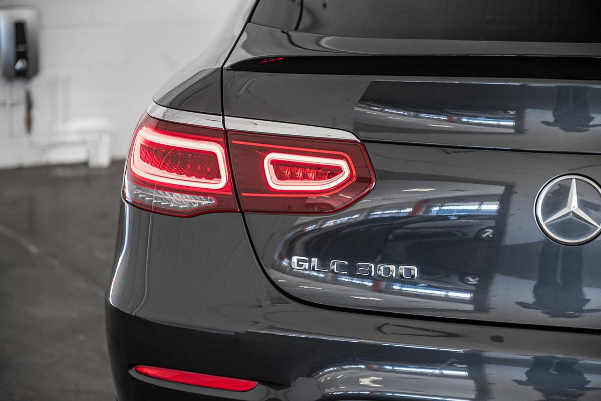 2022 Mercedes-Benz GLC-Class GLC300 C253