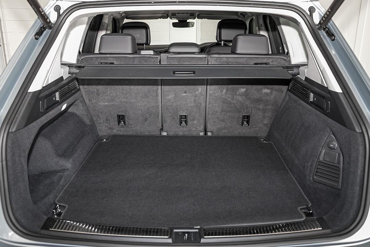 2022 Volkswagen Touareg 170TDI CR