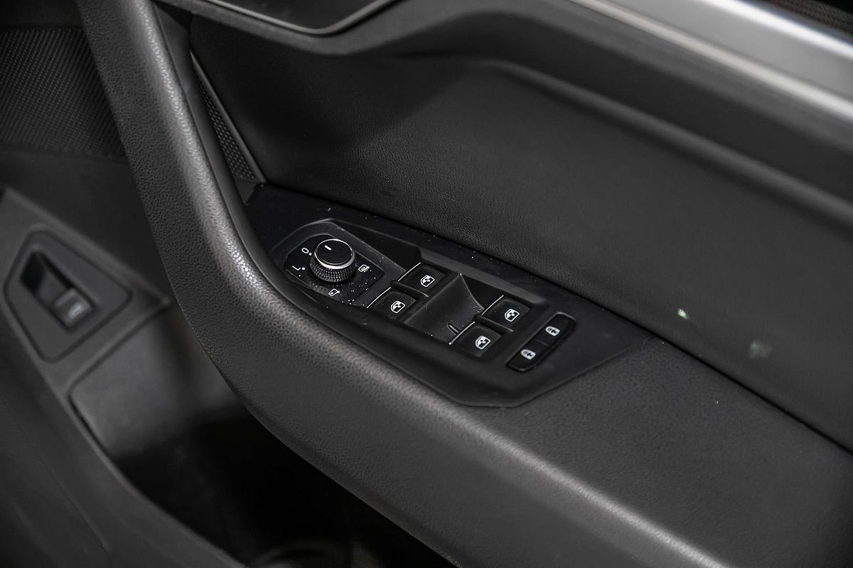 2022 Volkswagen Touareg 170TDI CR