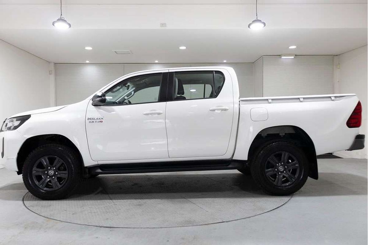 2023 Toyota Hilux SR GUN126R 4X4