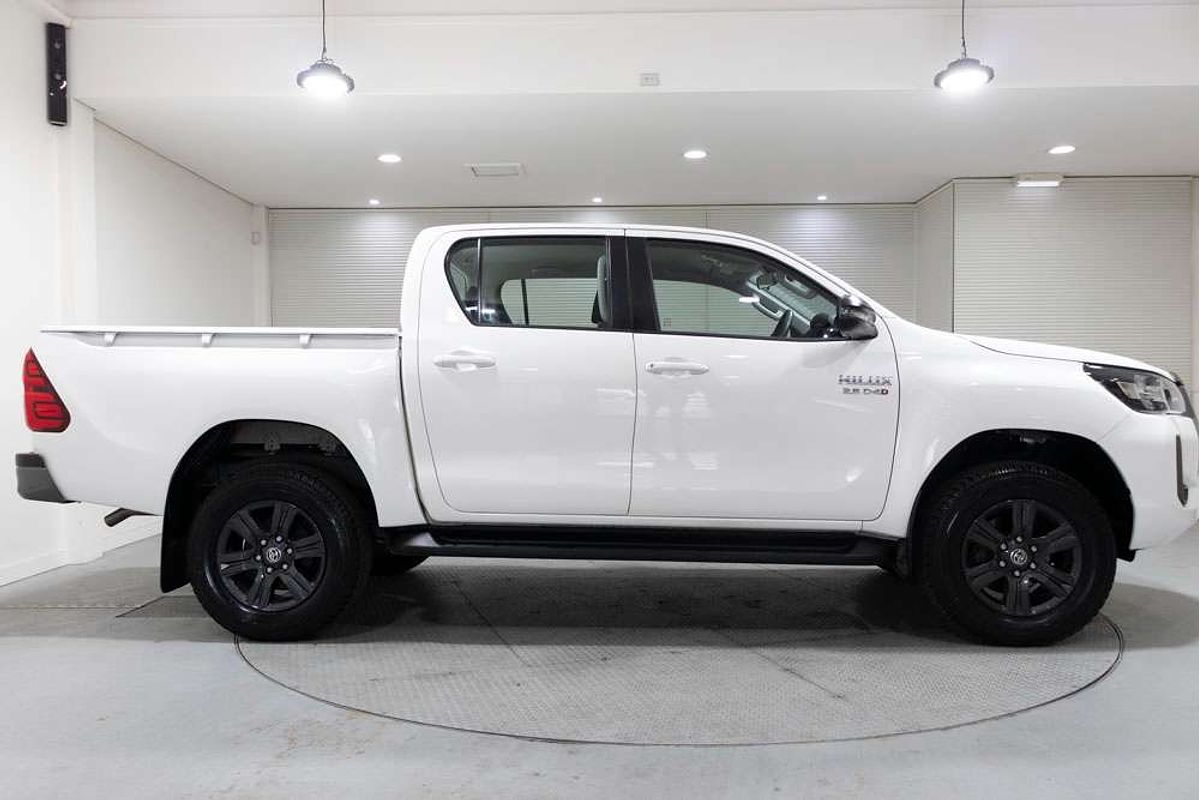 2023 Toyota Hilux SR GUN126R 4X4