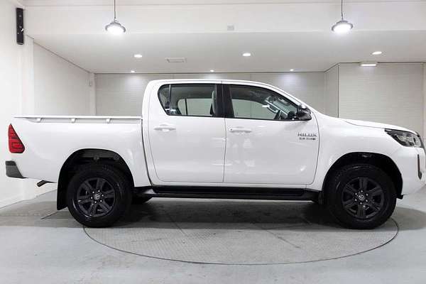 2023 Toyota Hilux SR GUN126R 4X4
