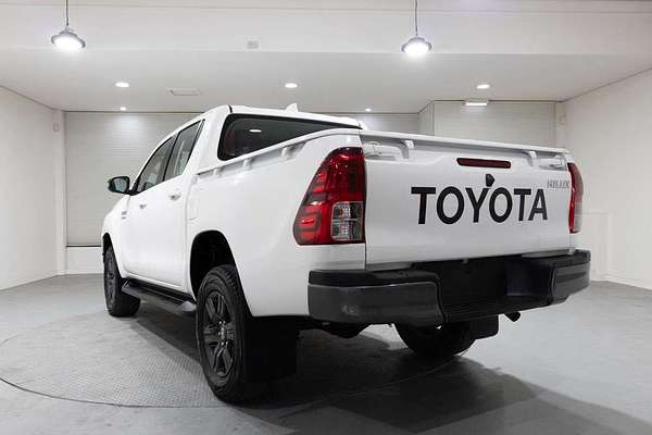 2023 Toyota Hilux SR GUN126R 4X4