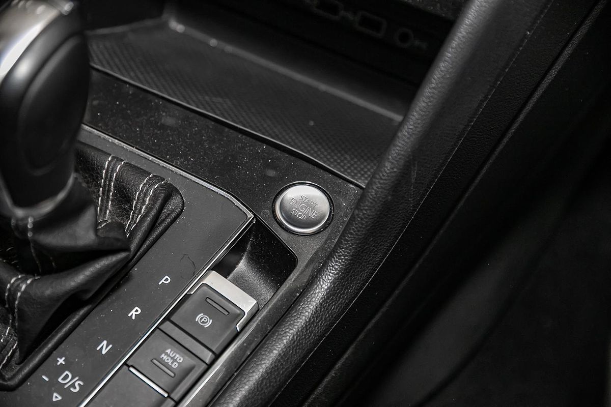 2018 Volkswagen Tiguan Wolfsburg Edition 5N