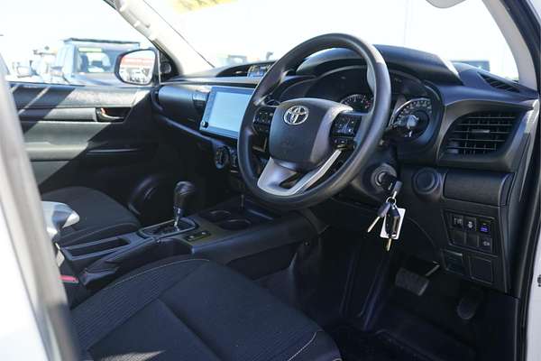 2020 Toyota Hilux SR GUN126R 4X4
