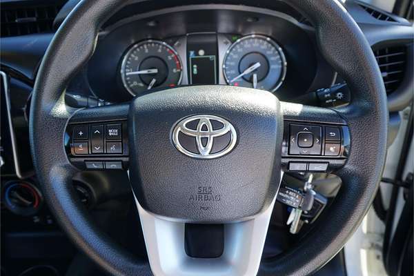 2020 Toyota Hilux SR GUN126R 4X4