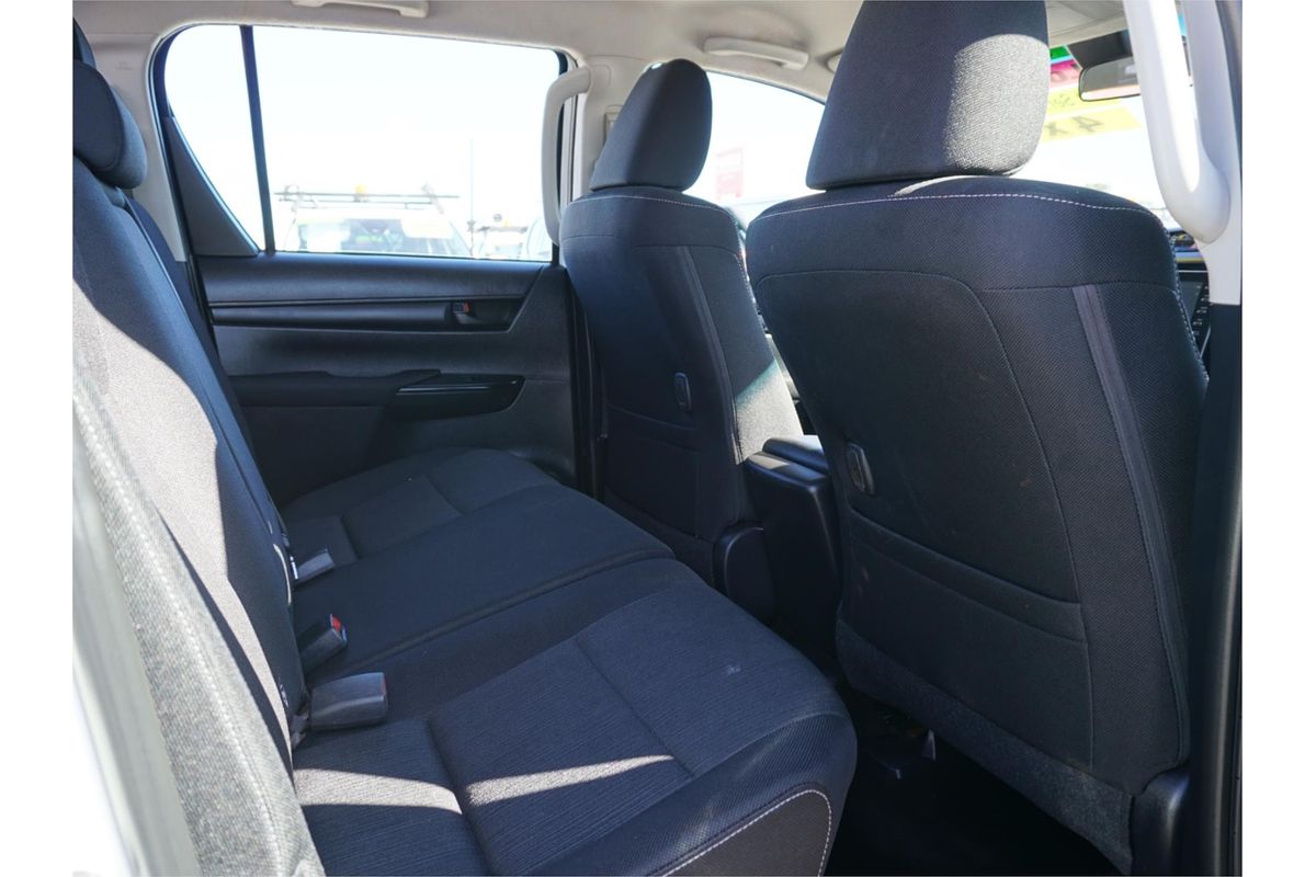 2020 Toyota Hilux SR GUN126R 4X4