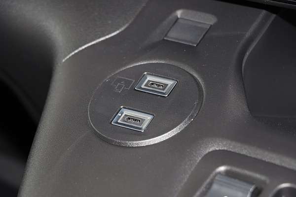 2024 Peugeot Partner Premium K9 SWB
