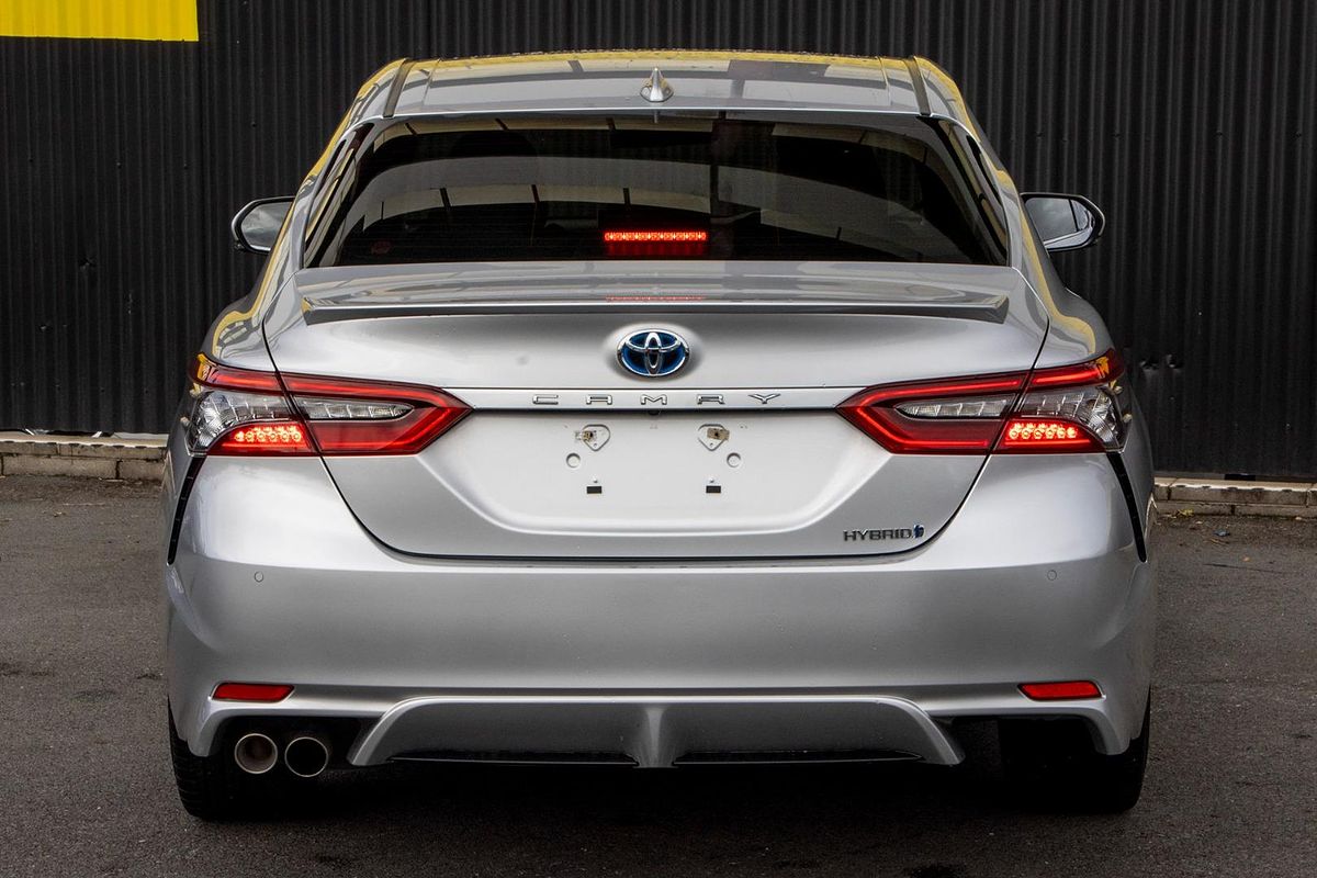 2021 Toyota Camry SX AXVH70R