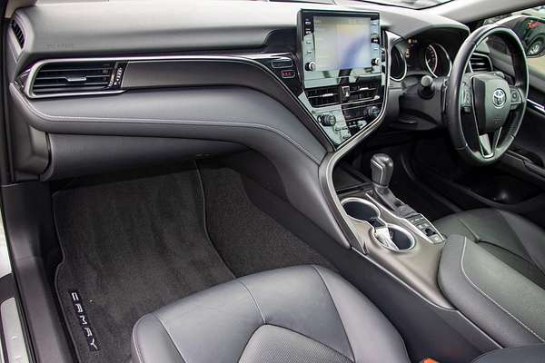 2021 Toyota Camry SX AXVH70R