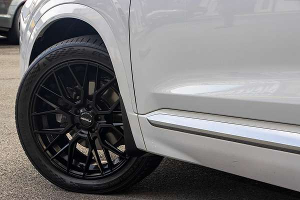 2020 Hyundai Santa Fe Highlander TM.V3