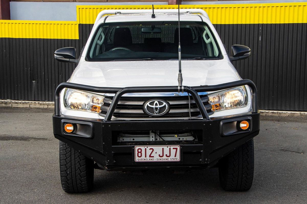 2018 Toyota Hilux SR GUN126R 4X4