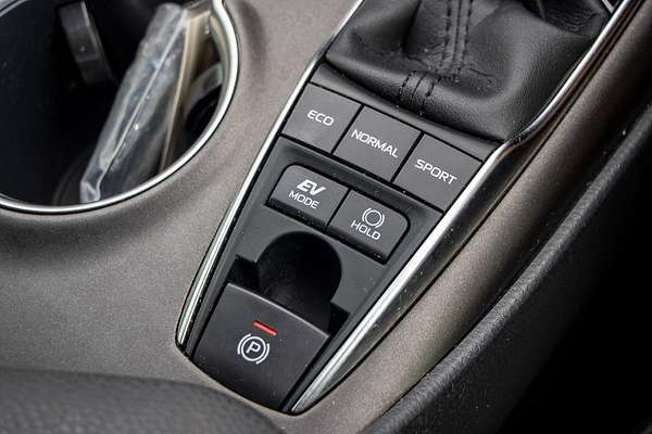 2021 Toyota Camry SX AXVH70R