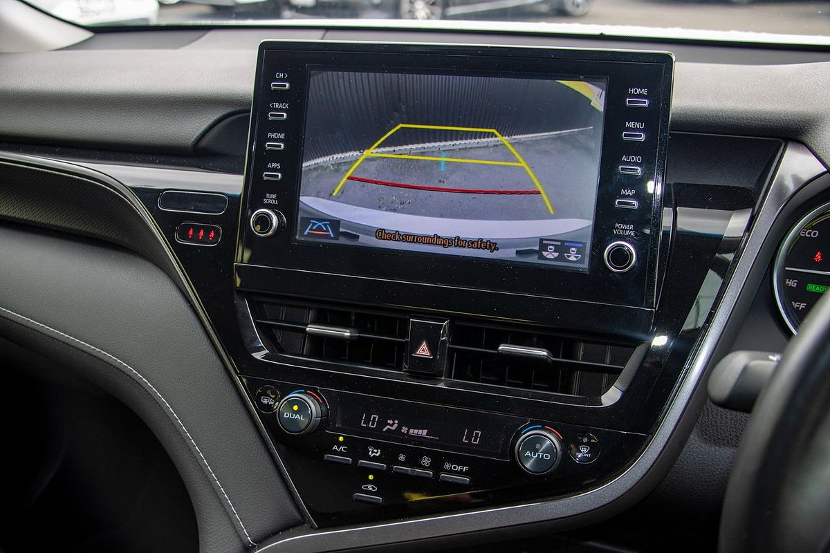 2021 Toyota Camry SX AXVH70R