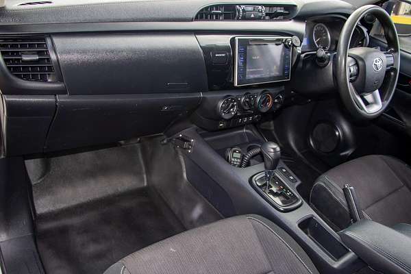 2018 Toyota Hilux SR GUN126R 4X4