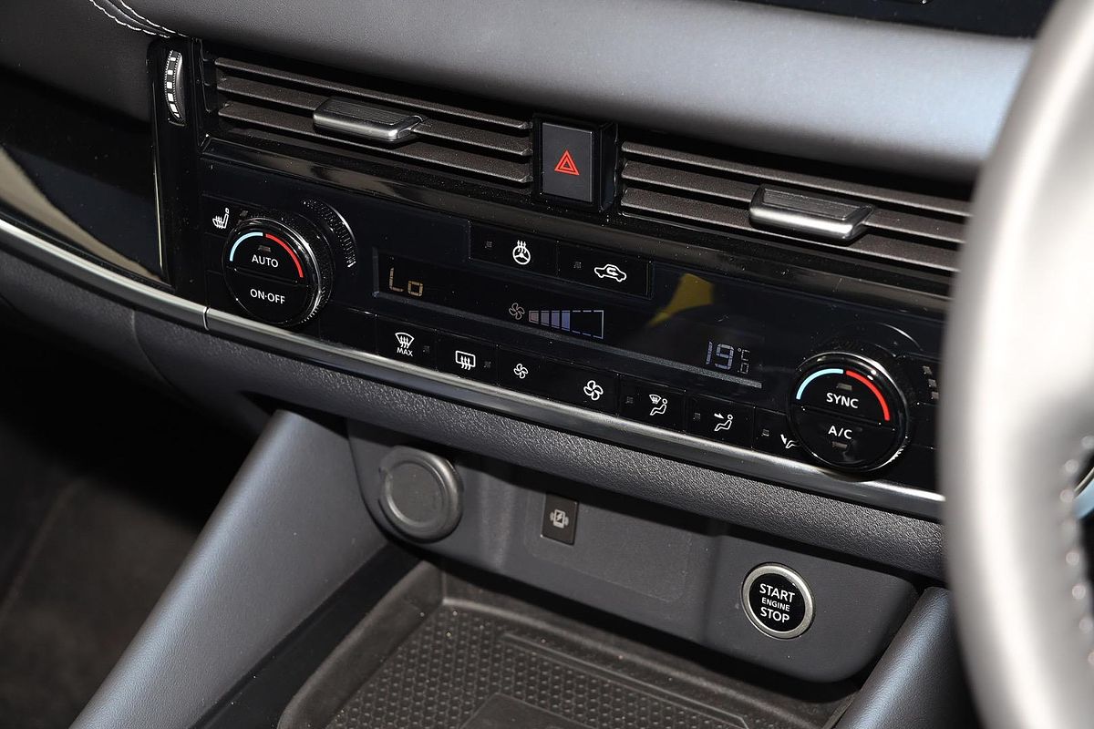2023 Nissan QASHQAI ST-L J12