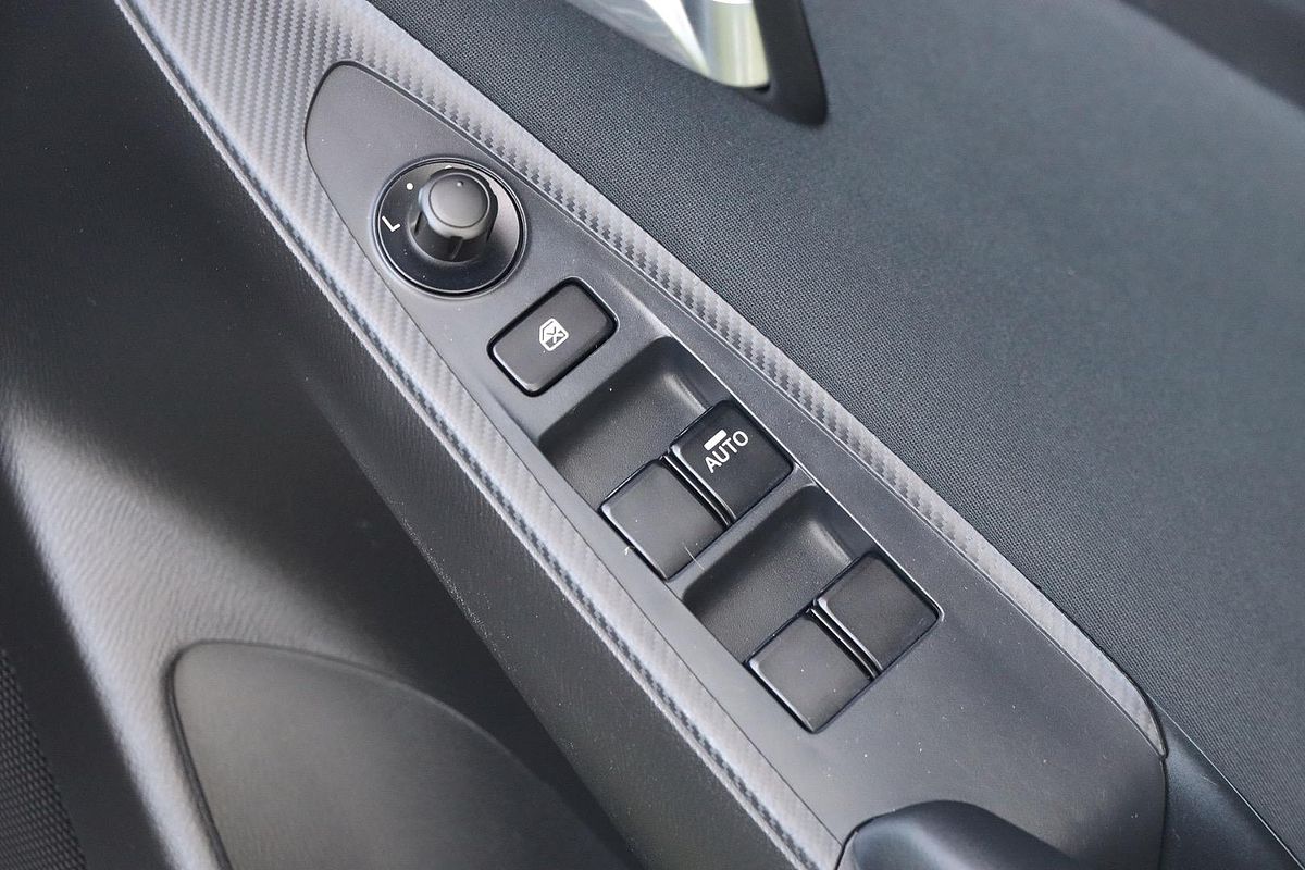 2017 Mazda 2 Genki DJ Series