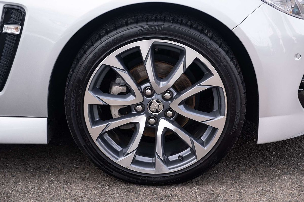 2016 Holden Commodore SV6 Black VF Series II
