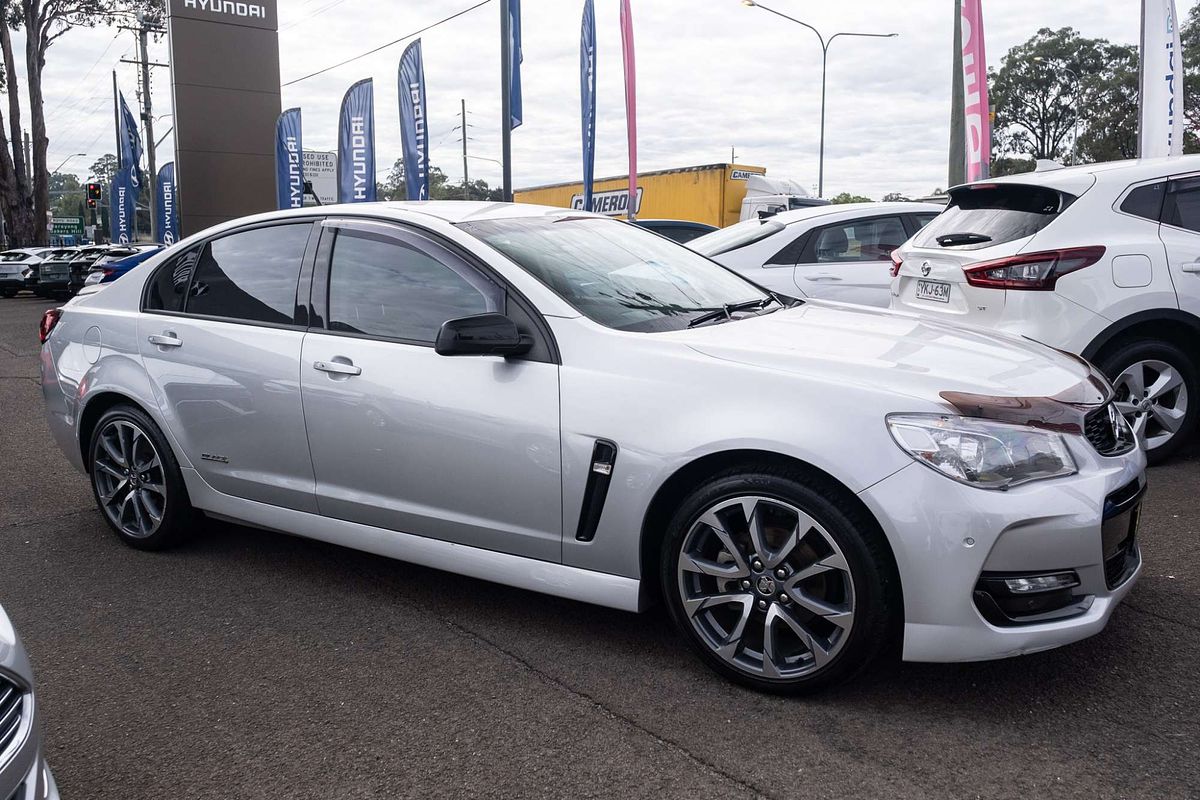 2016 Holden Commodore SV6 Black VF Series II
