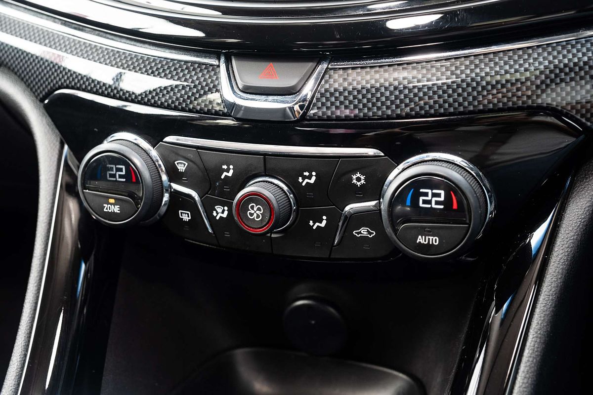 2016 Holden Commodore SV6 Black VF Series II