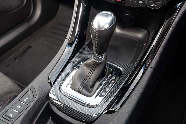 2016 Holden Commodore SV6 Black VF Series II