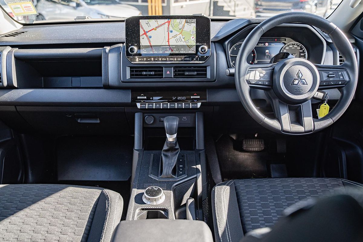 2024 Mitsubishi Triton GLX+ MV 4X4