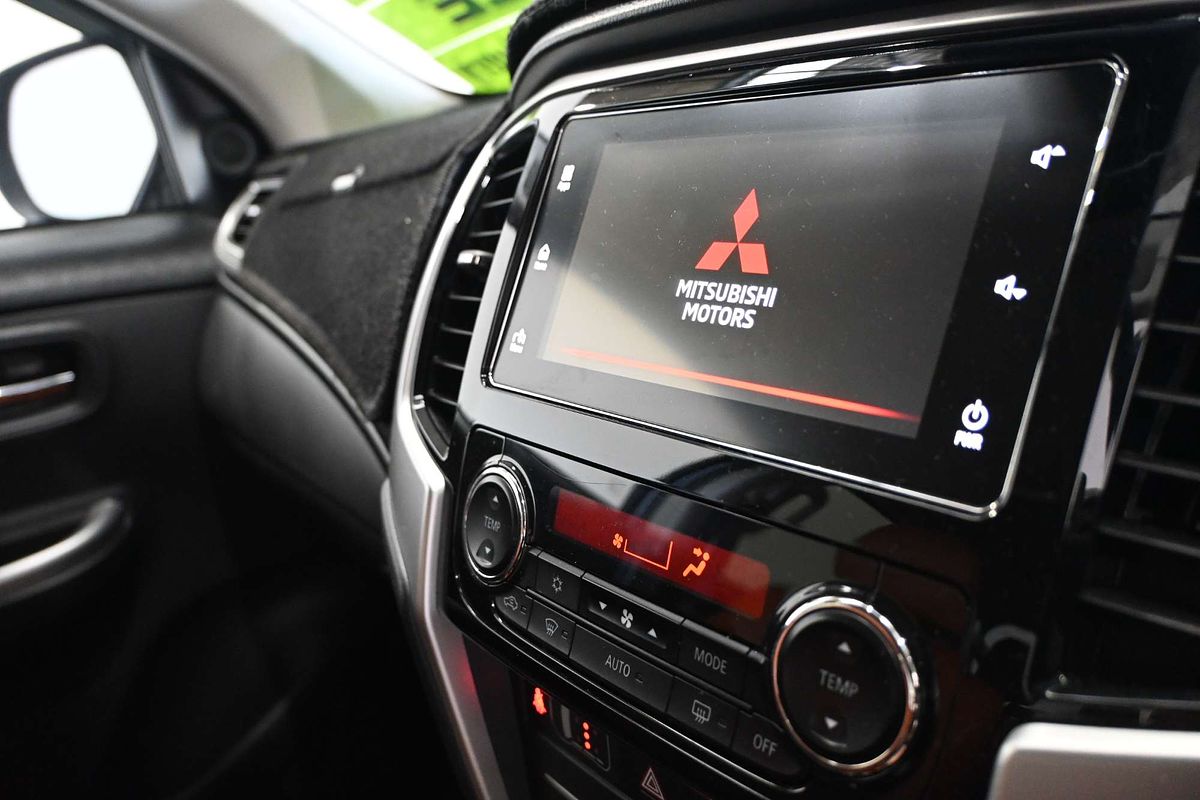 2022 Mitsubishi Triton GSR MR 4X4