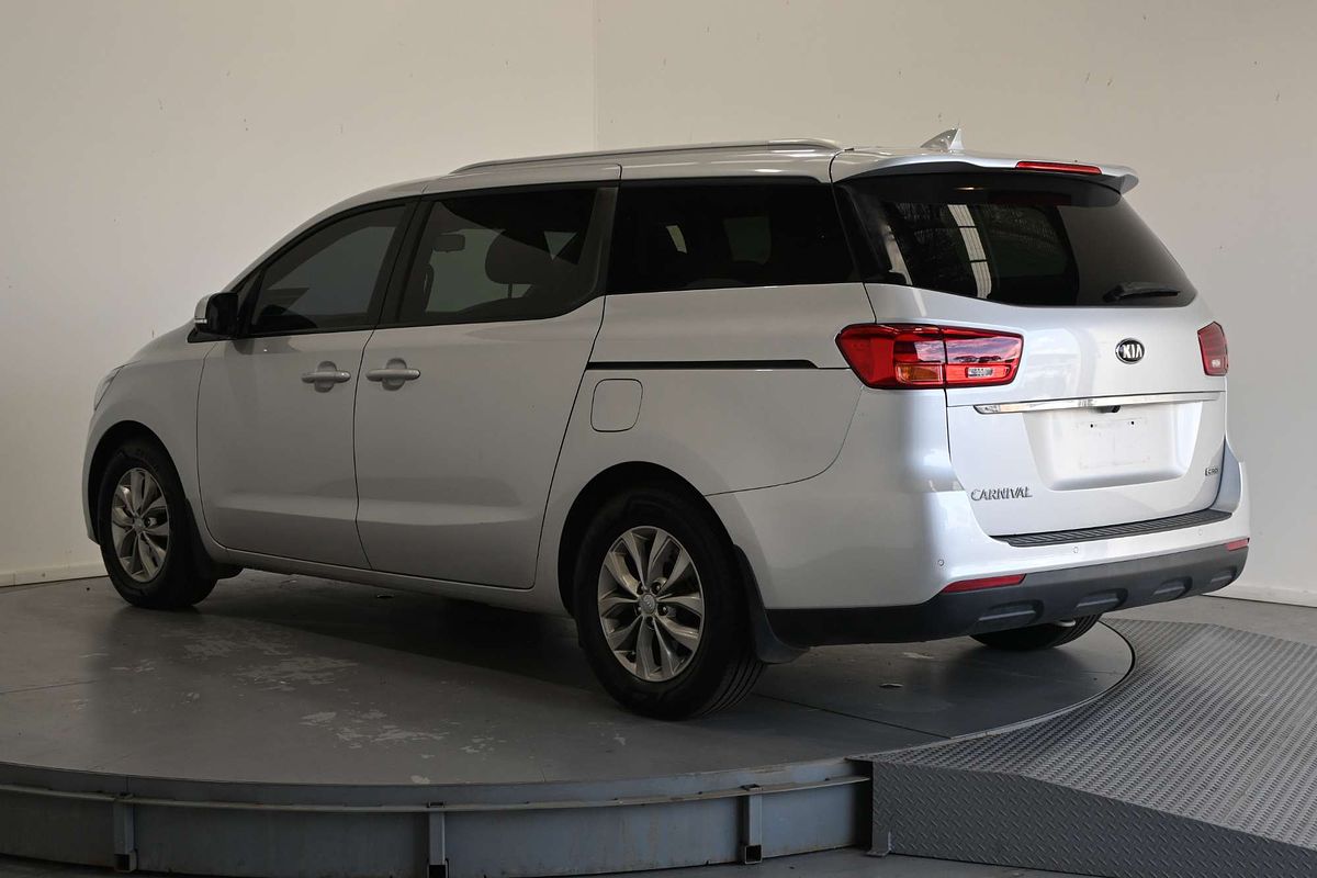 2019 Kia Carnival Si YP