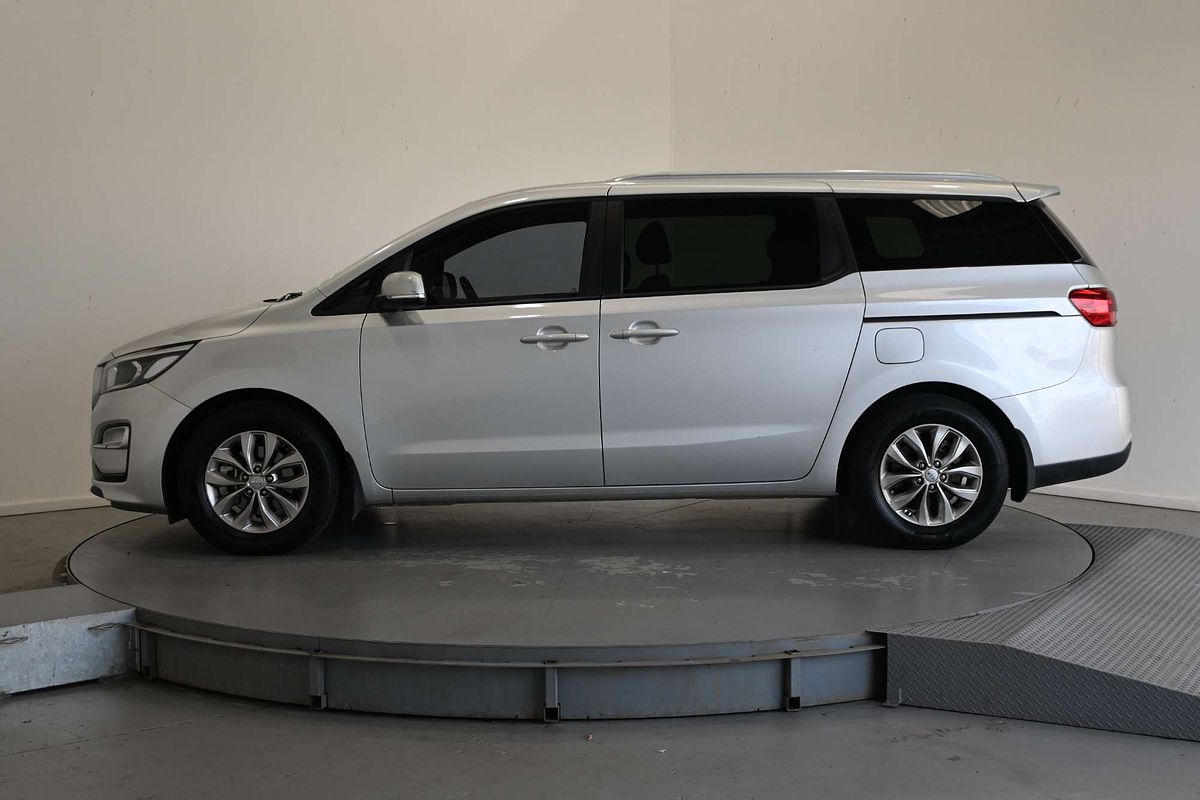 2019 Kia Carnival Si YP