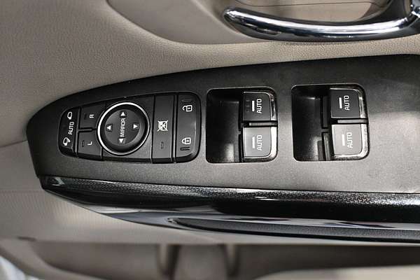 2019 Kia Carnival Si YP