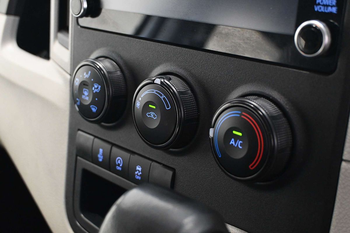 2021 Toyota Hiace GDH320R