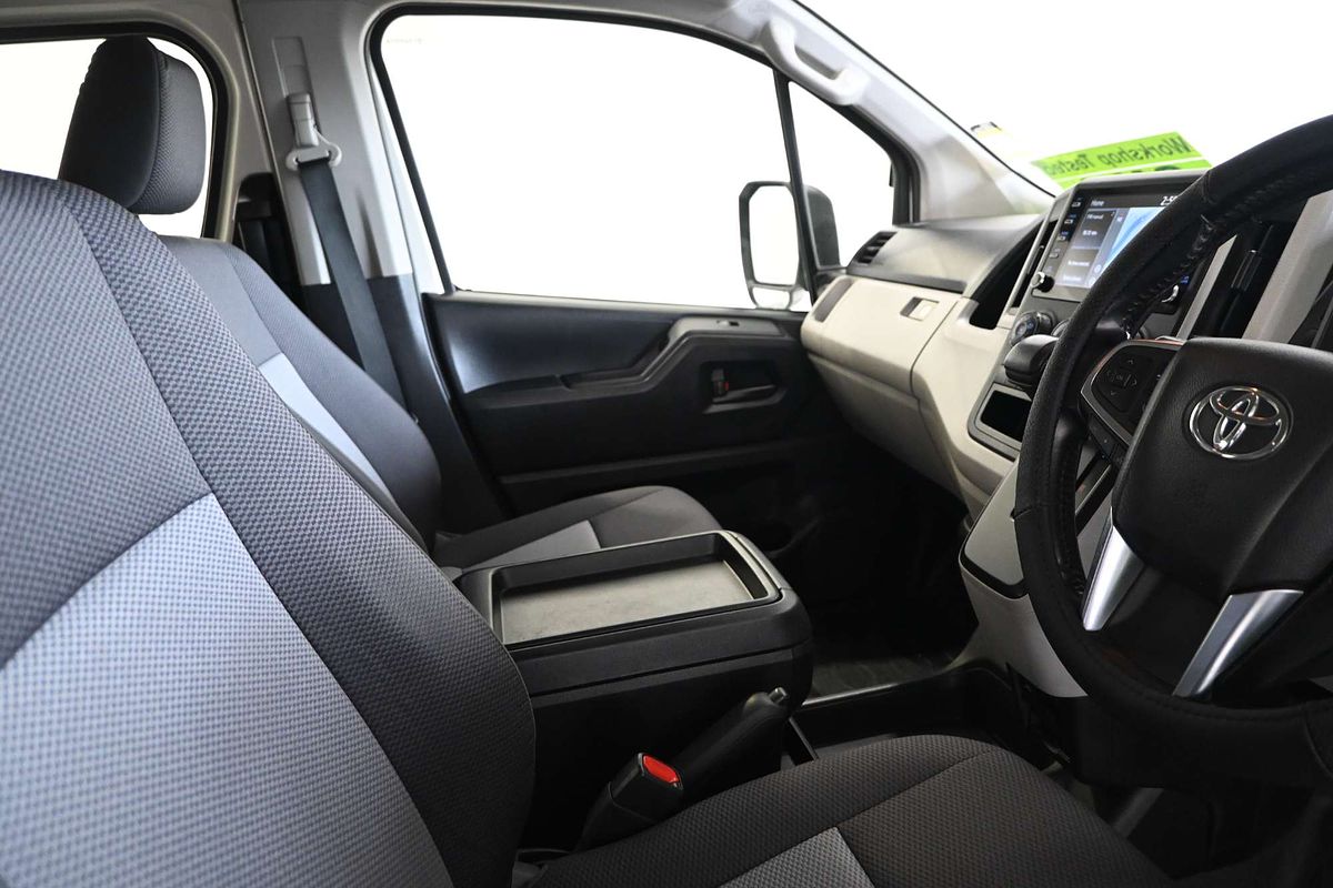 2021 Toyota Hiace GDH320R